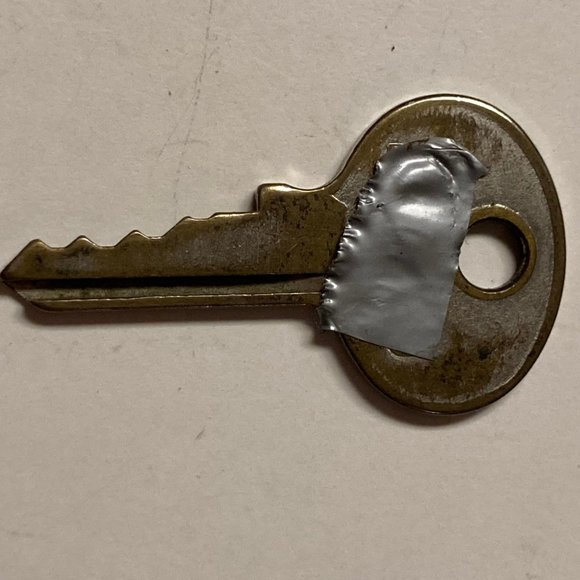 Vintage Heavy Duty Diamond Brand Padlock Lock - Picture 10 of 12